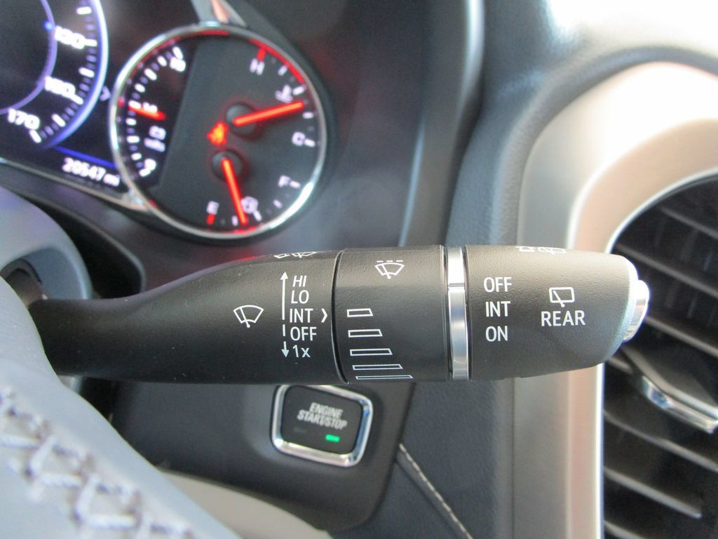 Used 2023 GMC Acadia Denali w/ Denali Ultimate Package FWD image 37