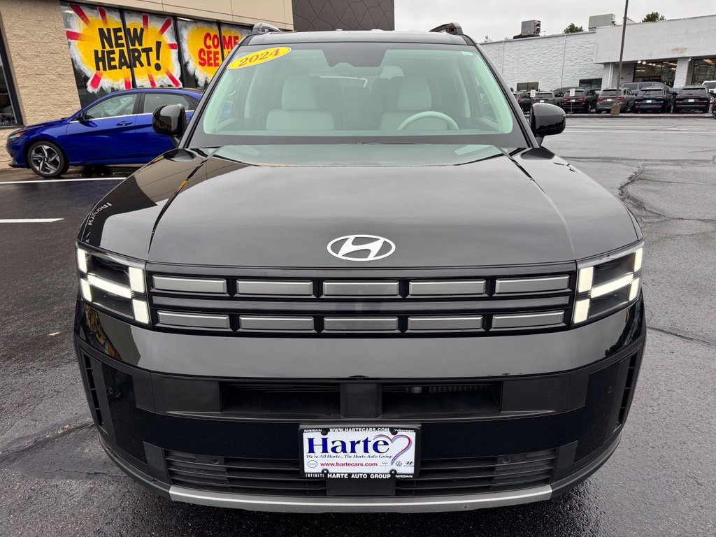 Used 2024 Hyundai Santa Fe SEL AWD/4WD image 2