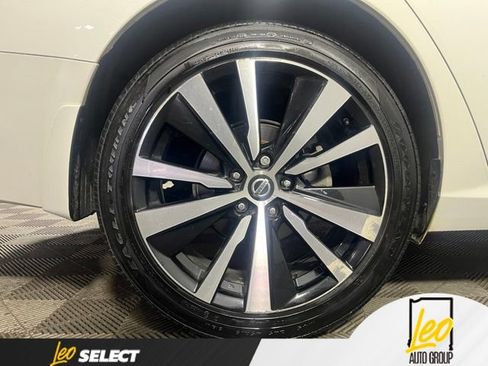 Used 2021 Nissan Altima 2.5 SR w/ SR Premium Package AWD/4WD image 31