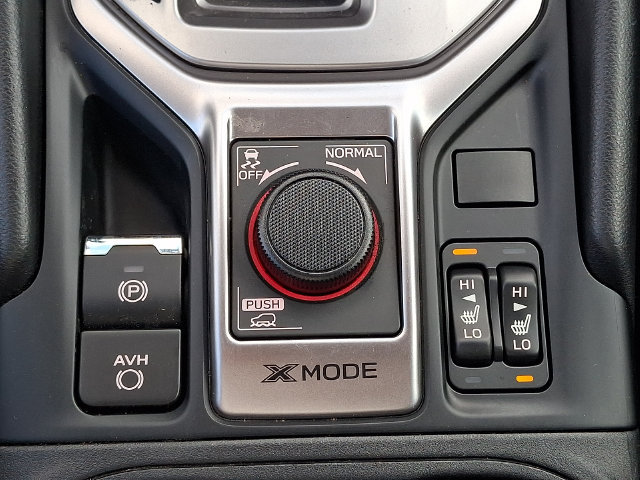Used 2023 Subaru Forester Premium AWD/4WD image 25