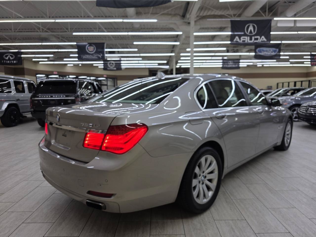 Used 2011 BMW 750Li xDrive AWD/4WD image 6