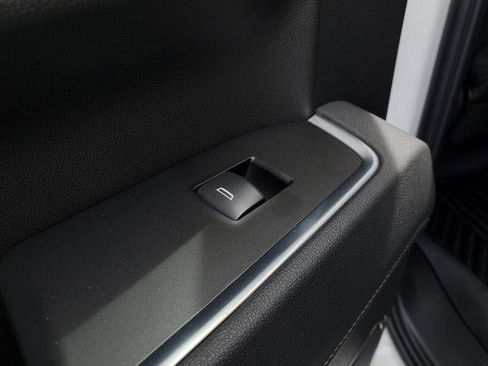 New 2026 GMC Sierra 1500 SLE w/ X31 Off-Road Package image 14