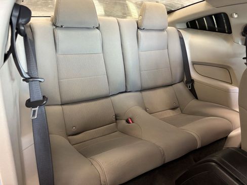 Used 2011 Ford Mustang V6 w/ 101A Rapid Spec Order Code image 21