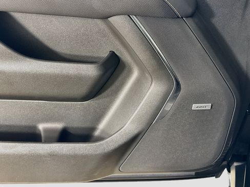 Used 2025 Chevrolet Suburban Premier AWD/4WD image 21