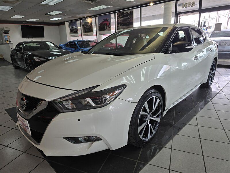 Used 2017 Nissan Maxima 3.5 SV FWD image 1