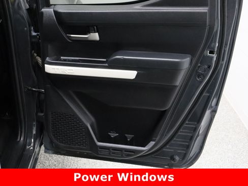 Certified 2024 Toyota Tacoma TRD Off-Road image 32