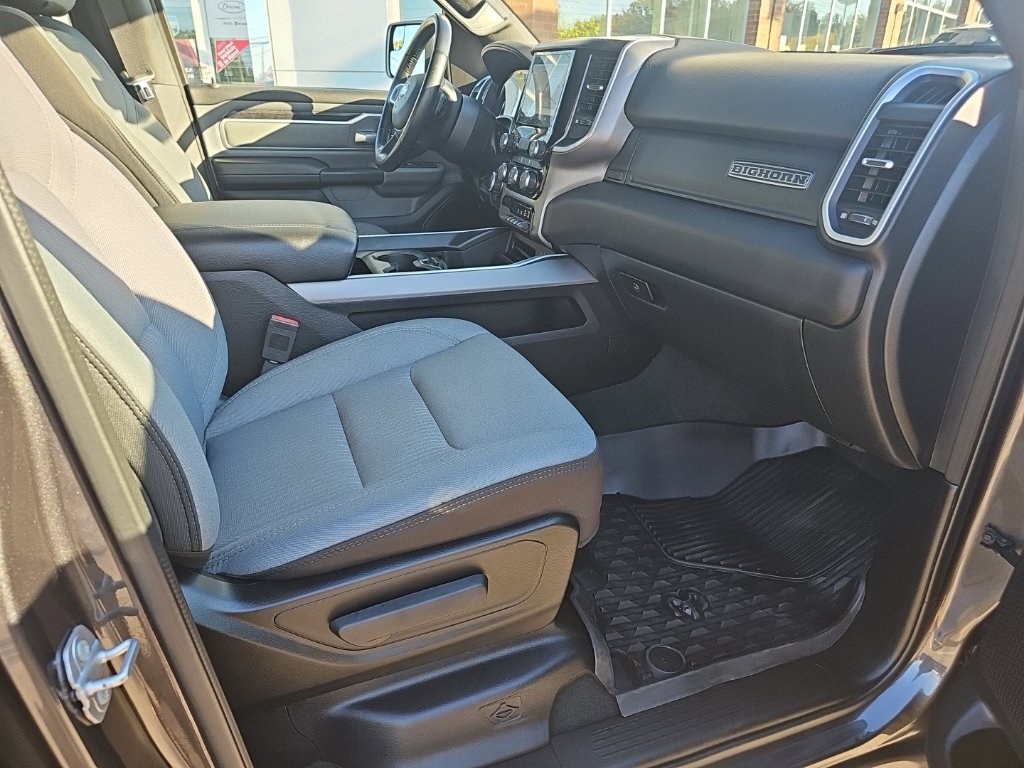 Used 2022 RAM 1500 Big Horn AWD/4WD image 23