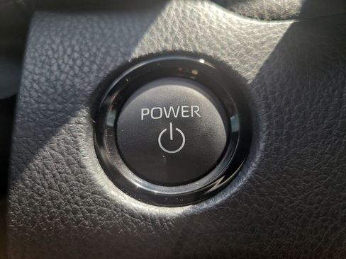 Used 2025 Toyota Camry XSE image 26