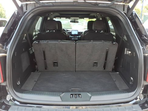 Certified 2023 Ford Explorer ST-Line w/ Class IV Trailer Tow Package AWD/4WD image 27