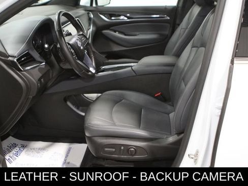 Used 2023 Buick Enclave Essence w/ Experience Buick Package FWD image 15