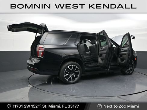 Used 2023 Chevrolet Tahoe RST w/ Luxury Package image 28