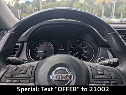 Used 2019 Nissan Rogue SV image 28