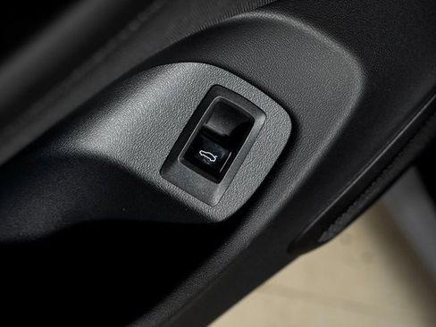 Used 2025 BMW M5 Touring w/ M Driver's Package image 61