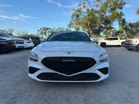 Used 2022 Genesis G70 3.3T image 9
