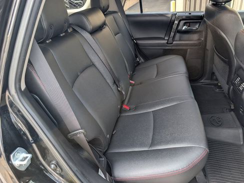 Used 2018 Toyota 4Runner TRD Off-Road Premium image 5