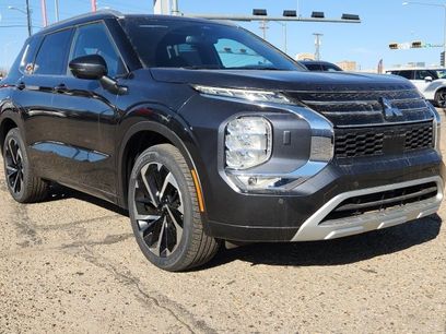 New 2024 Mitsubishi Outlander SEL
