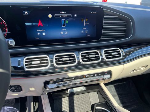 New 2026 Mercedes-Benz GLE 450 4MATIC image 30
