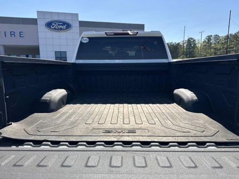 Used 2024 GMC Sierra 2500 Pro AWD/4WD image 18