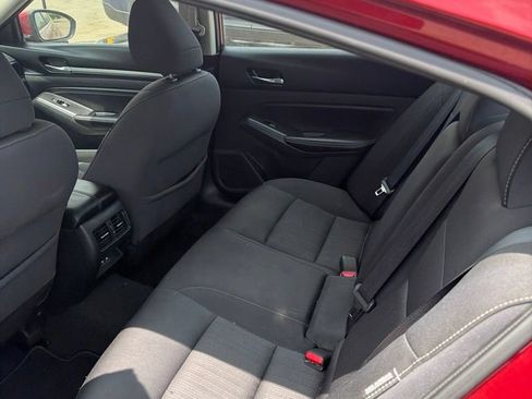 Used 2019 Nissan Altima 2.5 SV AWD/4WD image 9
