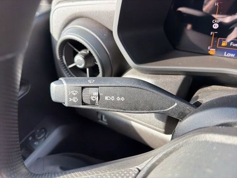 Used 2023 Chevrolet Colorado W/T image 32