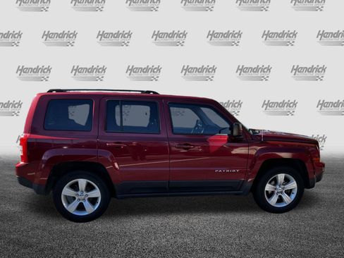 Used 2016 Jeep Patriot Sport w/ Power Value Group image 10