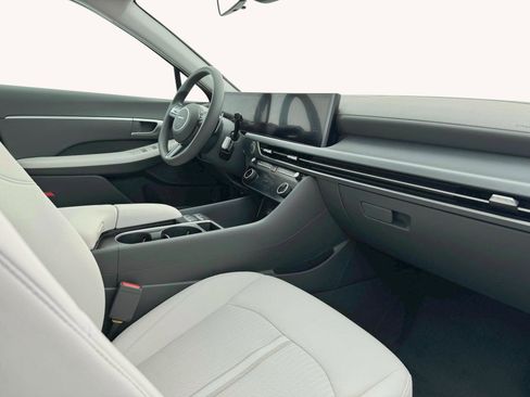 Certified 2025 Hyundai Sonata SEL image 15