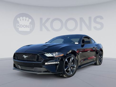 Used 2022 Ford Mustang GT image 1