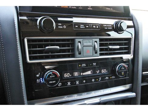 Used 2024 Nissan Armada Platinum w/ Captain's Chairs Package RWD image 26