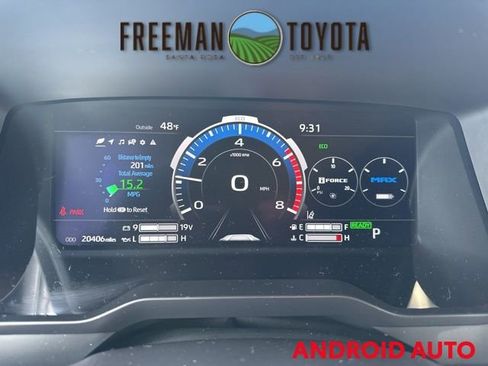 Used 2025 Toyota Sequoia Limited image 8