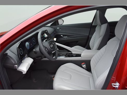 New 2026 Hyundai Elantra Limited FWD image 10