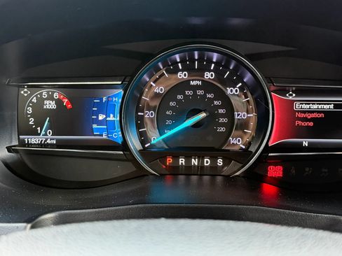 Used 2018 Ford Explorer Sport w/ Equipment Group 401A AWD/4WD image 30