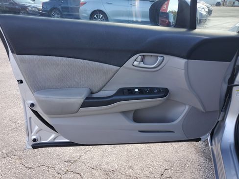 Used 2014 Honda Civic LX image 12
