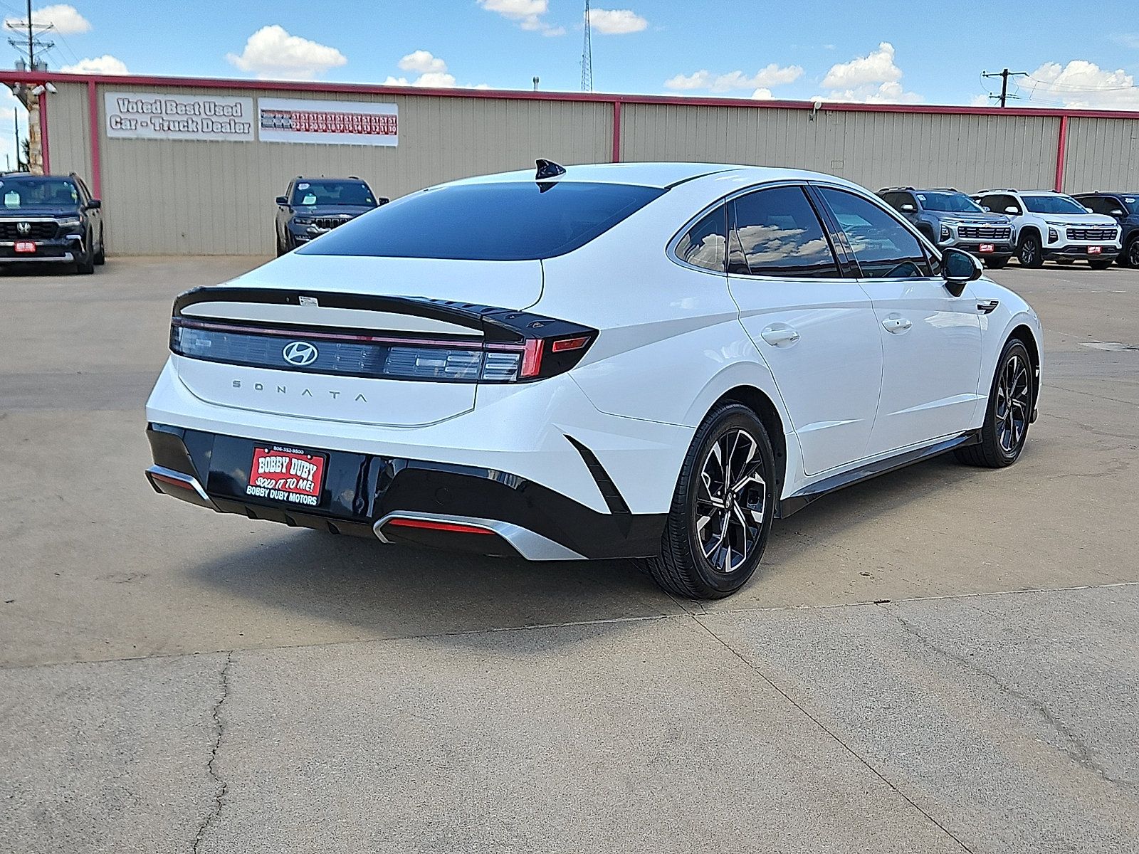 Used 2025 Hyundai Sonata SEL FWD image 3