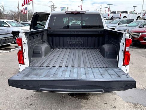 Used 2022 Chevrolet Silverado 1500 High Country w/ High Country Premium Package image 4