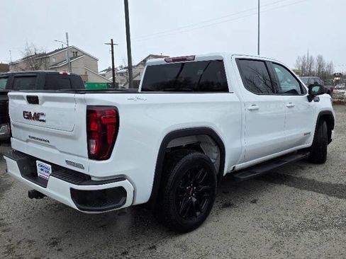 Used 2024 GMC Sierra 1500 Elevation AWD/4WD image 8