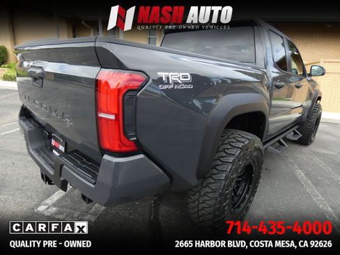 Used 2025 Toyota Tacoma TRD Off-Road image 8