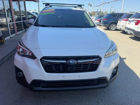 Used 2018 Subaru Crosstrek 2.0i Premium AWD/4WD image 2