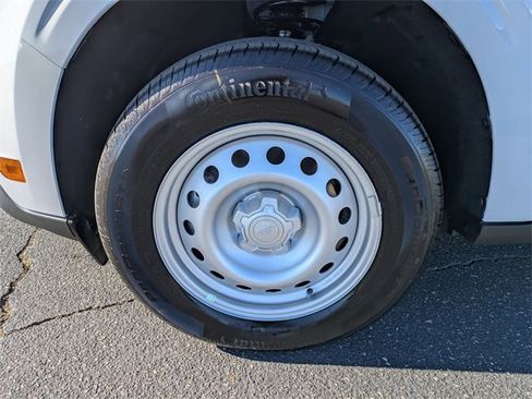 New 2026 Ford Maverick XL image 10