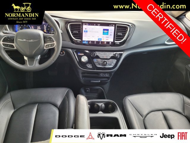 Certified 2025 Chrysler Pacifica Select FWD image 6