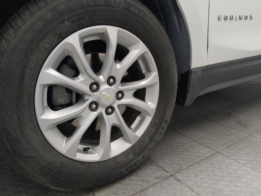 Used 2019 Chevrolet Equinox LS w/ LS Convenience Package FWD image 31