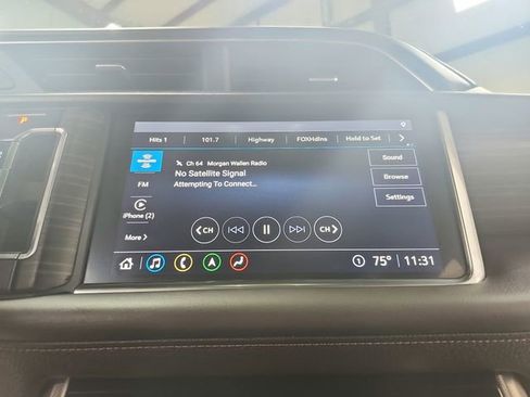 Used 2021 GMC Yukon Denali w/ Denali Ultimate Package AWD/4WD image 32