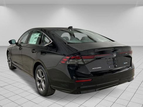 New 2025 Honda Accord EX-L image 3