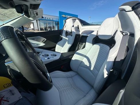 New 2026 Chevrolet Corvette Z06 w/ Z07 Performance Package RWD image 18