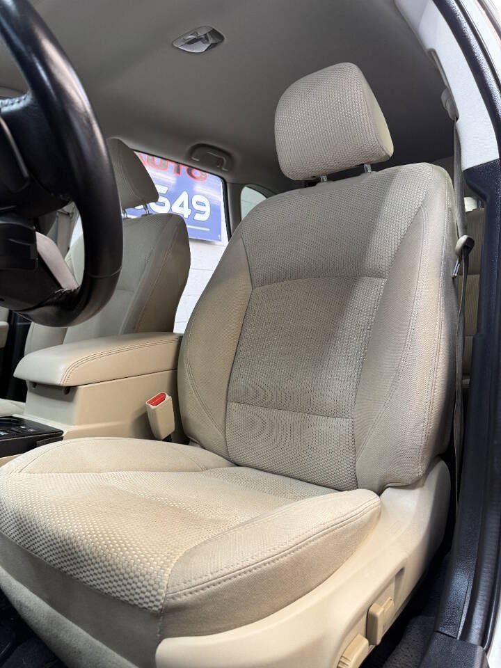 Used 2018 Subaru Outback 2.5i Premium w/ Popular Package #1 AWD/4WD image 15