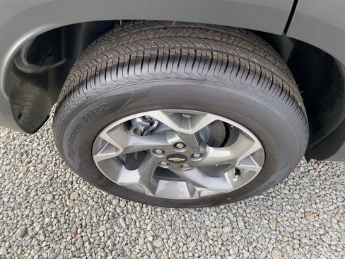 New 2026 Chevrolet Trax LT image 24