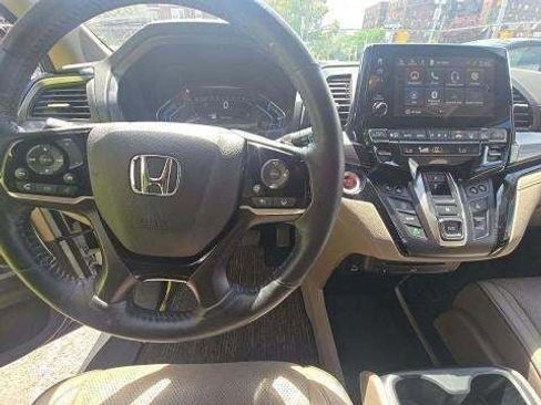 Used 2023 Honda Odyssey Elite image 10