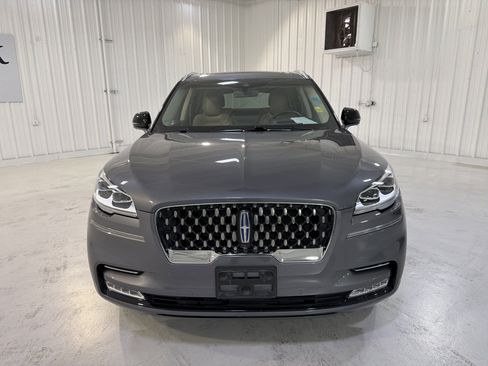 Used 2022 Lincoln Aviator Grand Touring w/ Equipment Group 301A image 8