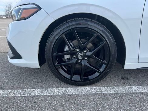 Used 2024 Honda Civic Sport image 11