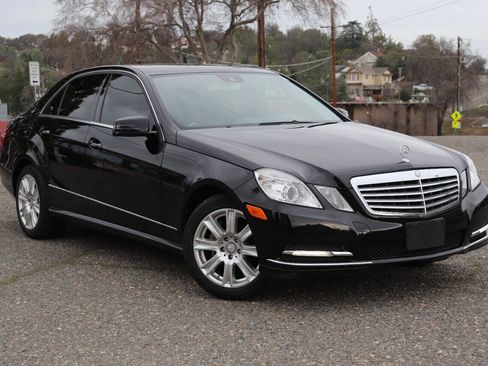 Used 2013 Mercedes-Benz E 350 Sedan image 1