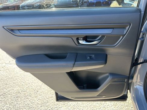 Used 2024 Honda CR-V LX image 24